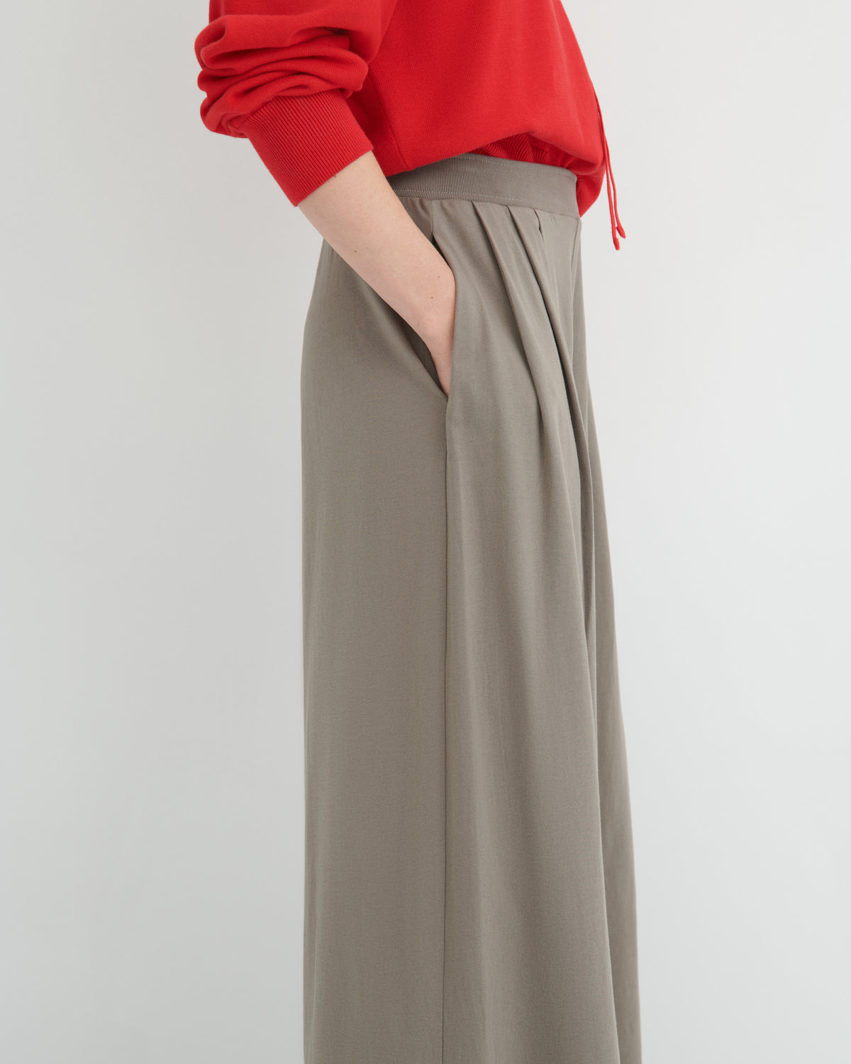 Kowtow Drape Pant - Flint