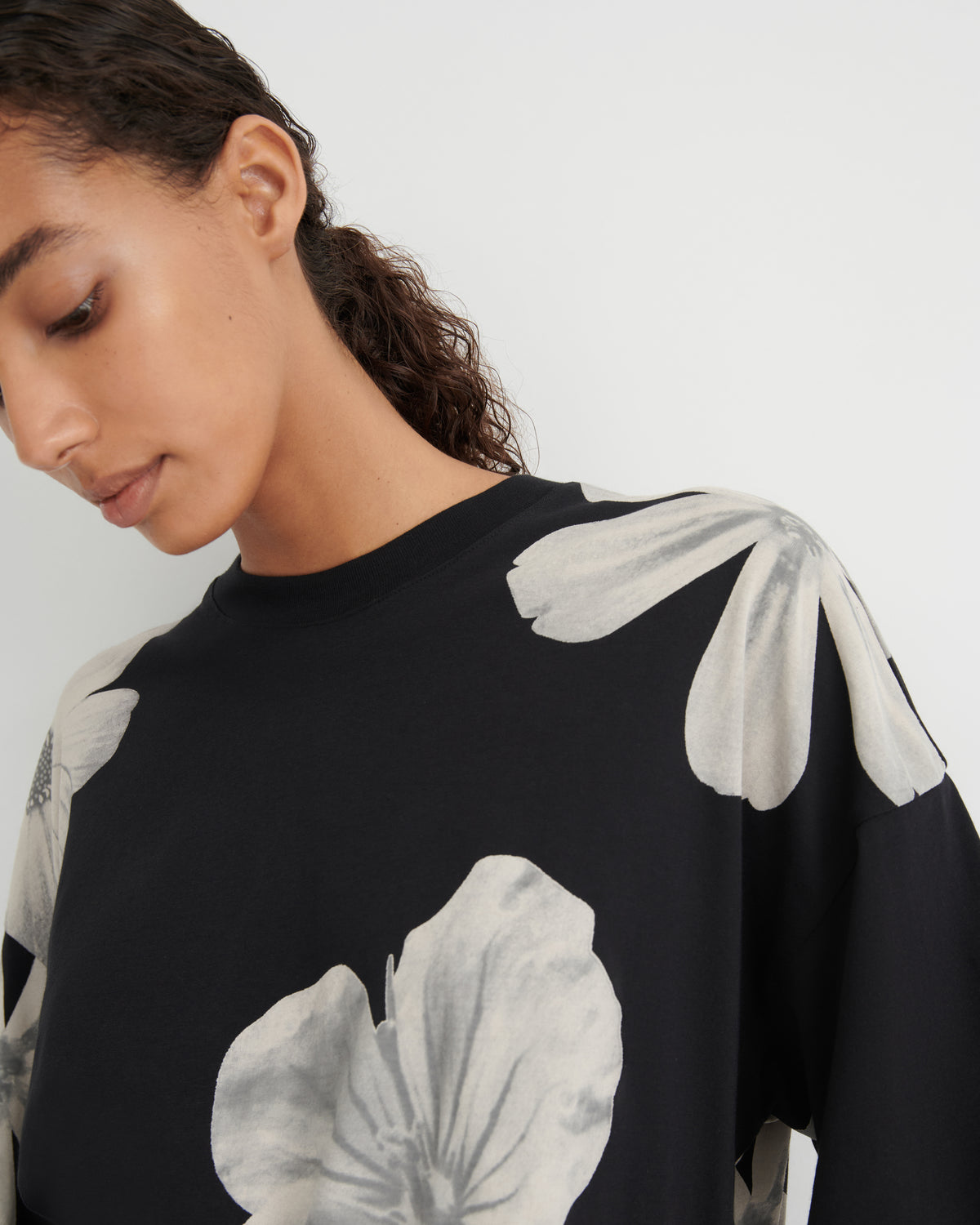 Kowtow Oversized Boxy Tee - Monochrome Floral
