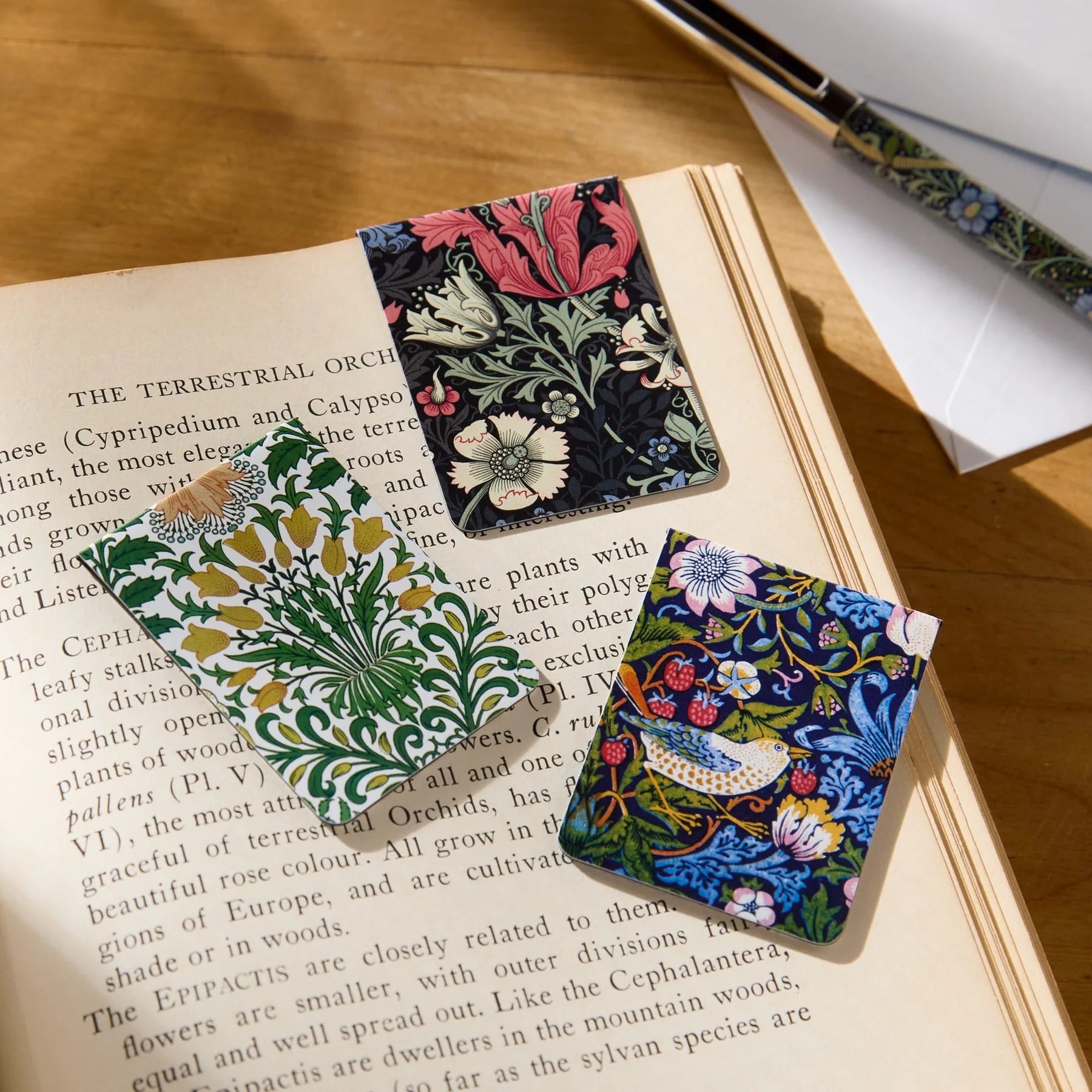 Magnetic Bookmarks - William Morris