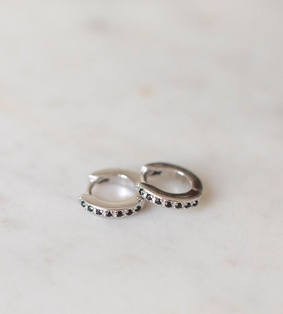 SOPHIE Mini Rock Huggies - Silver/Black