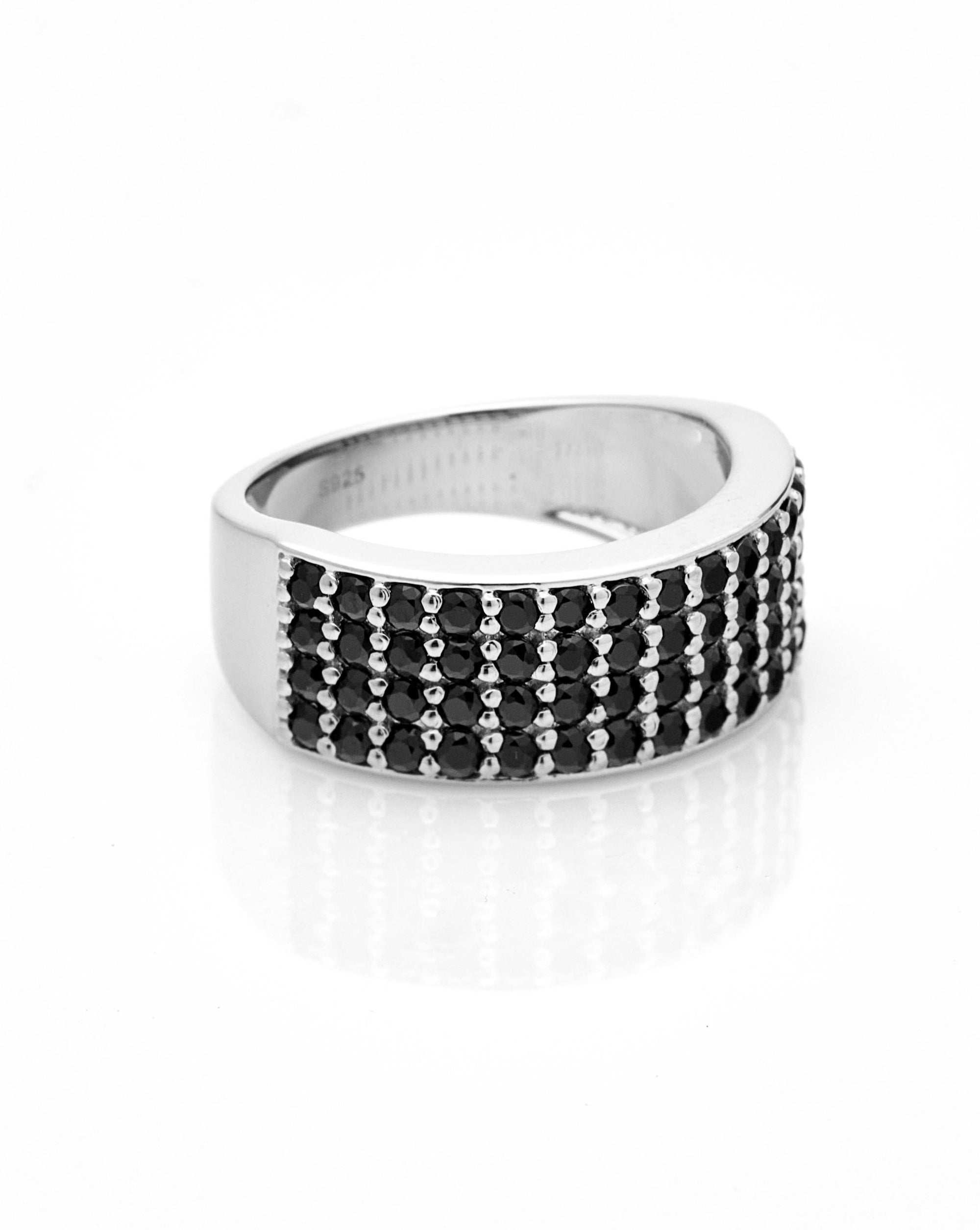 Silk & Steel Luminosa Ring - Black Spinel / Silver