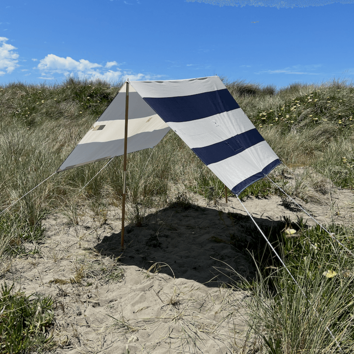 Ico Traders Summer Beach Shelter - Ocean Stripe