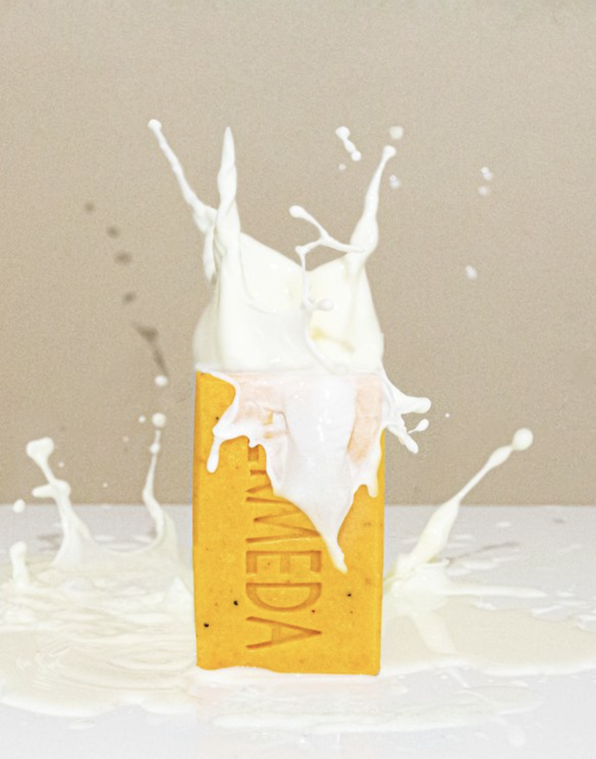 Aermeda Goats Milk Soap - Annatto Citrus and Poppy Scrub