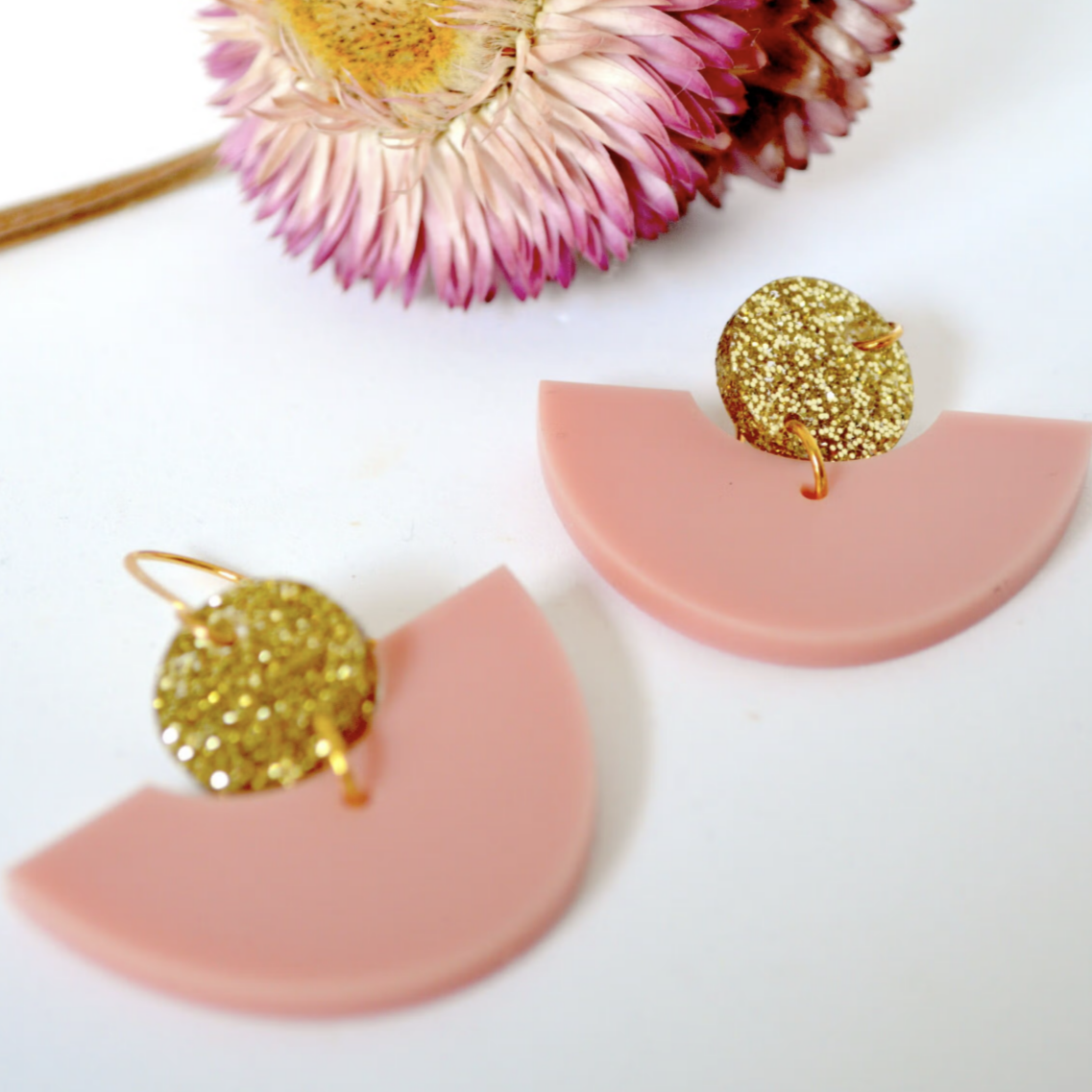 Hagen & Co Rock The Boat Earrings - Pink/Glitter
