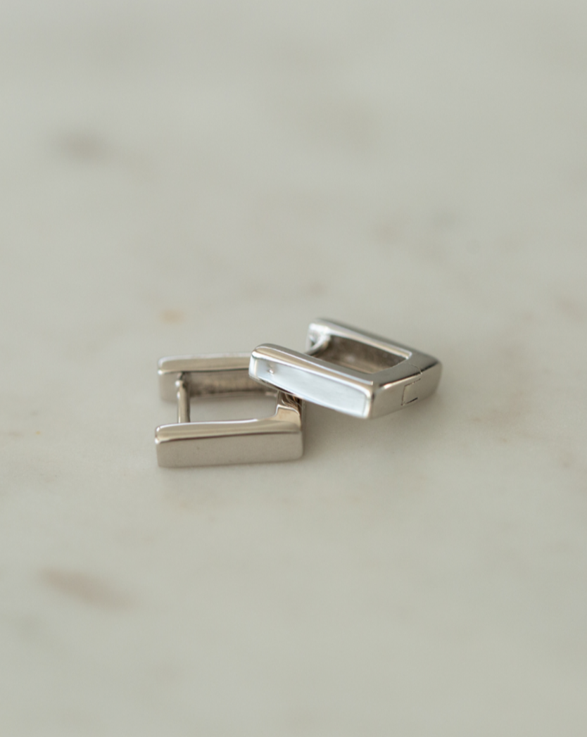 Sophie So Square Huggies - Silver