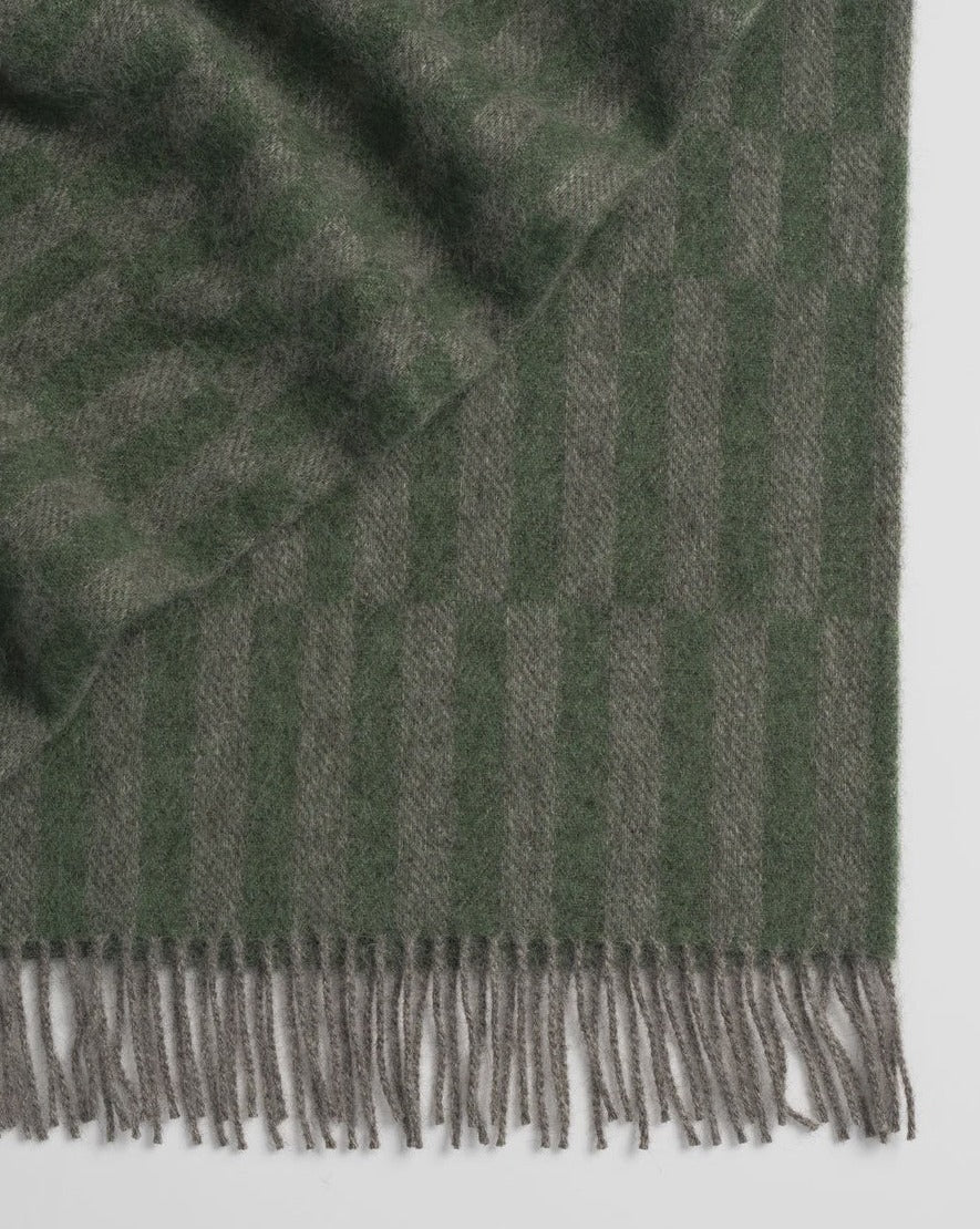 Weave Glenorchy Throw - Ivy