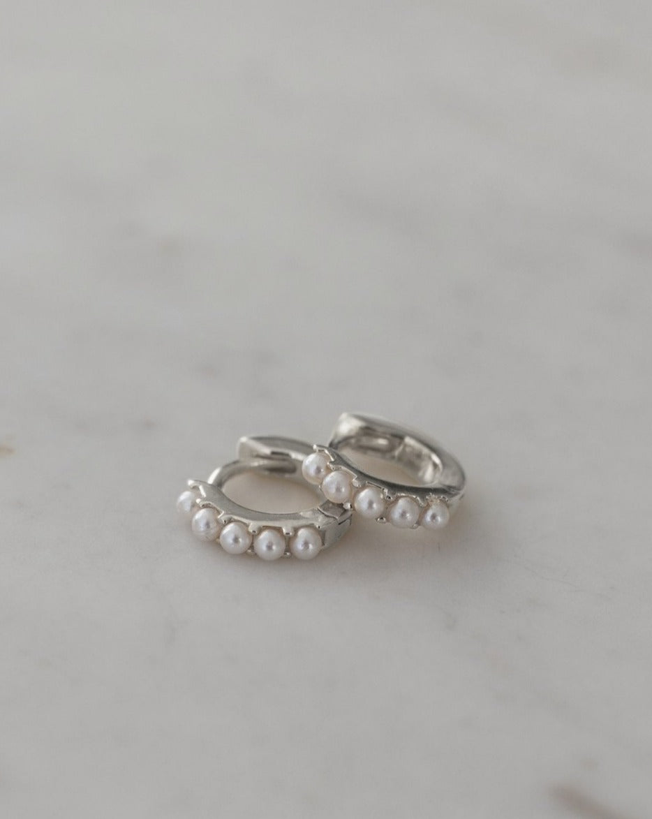 SOPHIE Mini Pearl Huggies- Silver