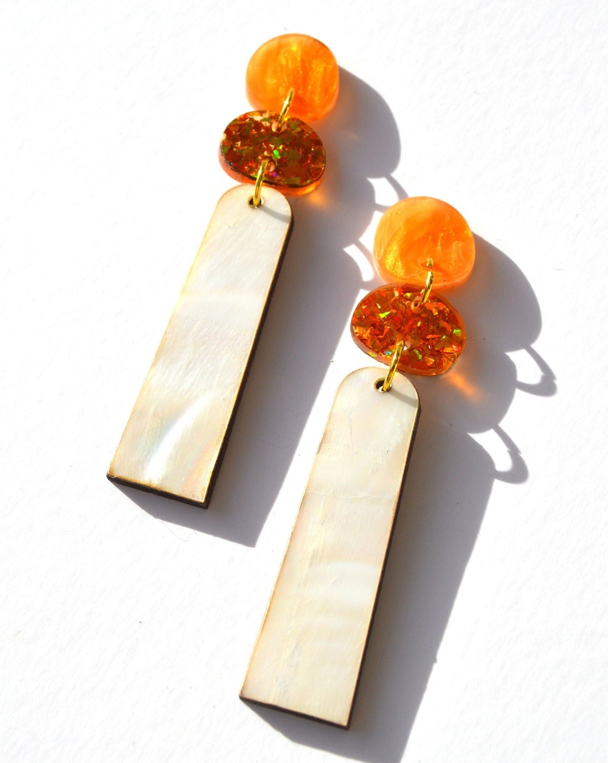 Hagen & Co Trapeze Earrings - Natural Shell